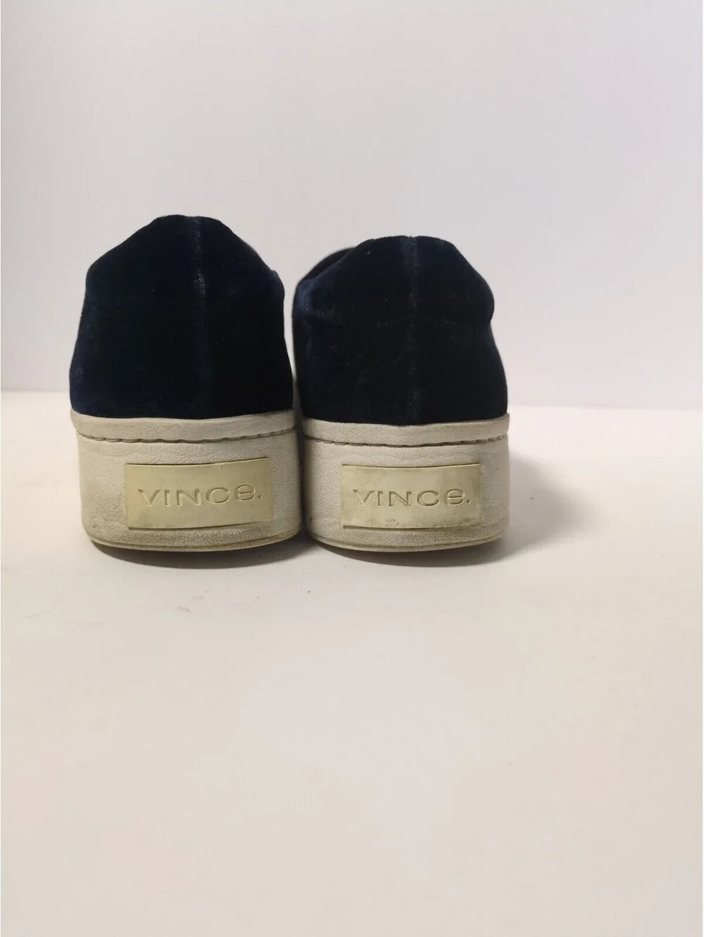 Vince California Black Suede Platform Slip On Sneakers Women's Sz 5